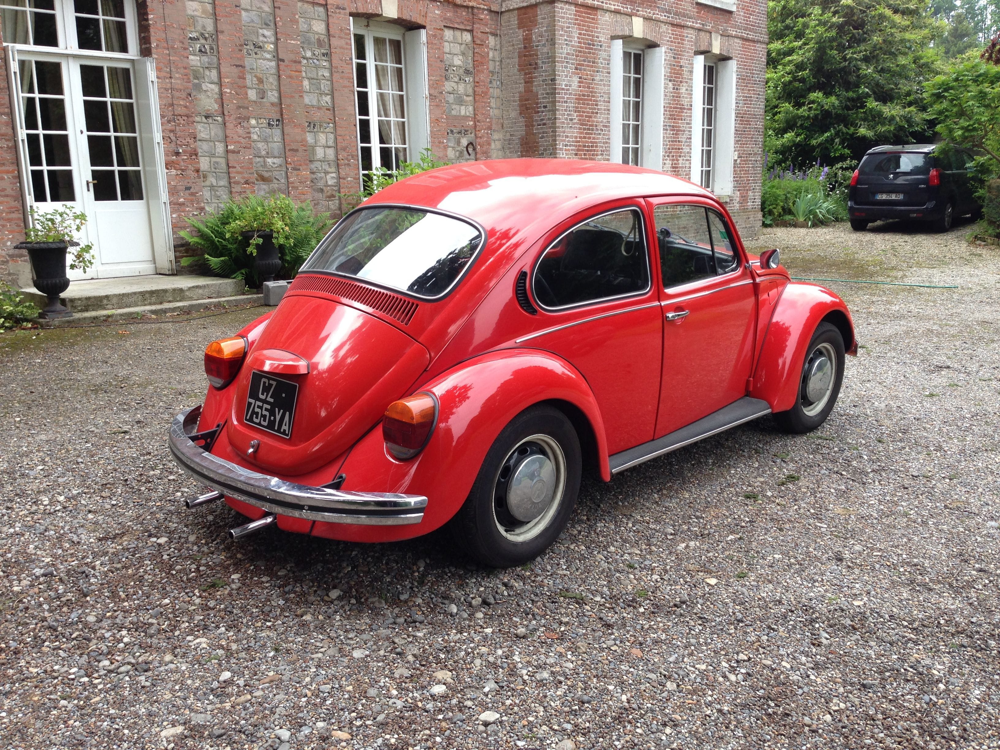 Volkswagen Coccinelle avec Entrée audio / iPod