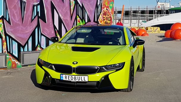 BMW i8 med GPS