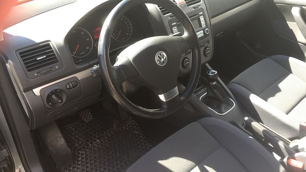 Volkswagen Golf Kombi