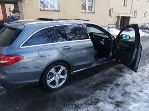 Mercedes C-Klasse Stasjonsvogn med Lydinngang