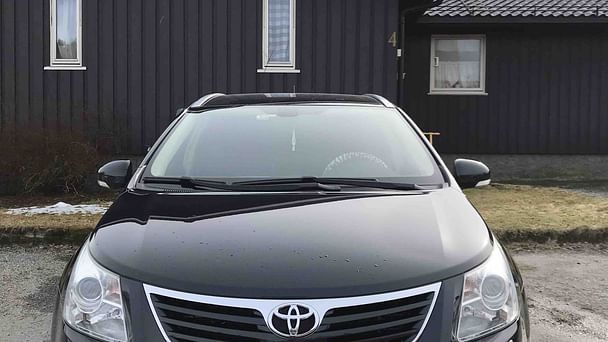Toyota Avensis Verso