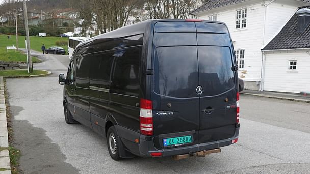 Mercedes Sprinter med Tilhengerfeste