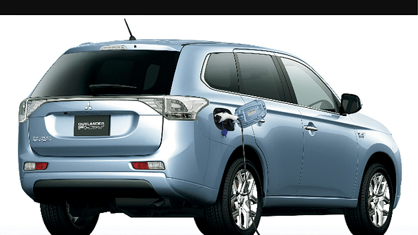 Mitsubishi Outlander med Vinterdekk