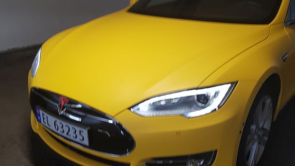 Tesla Model S med GPS