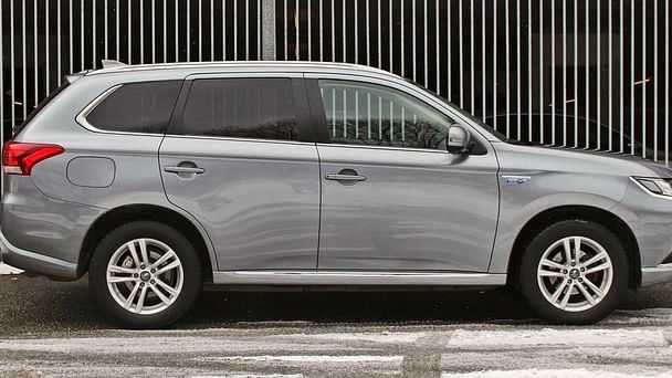 Mitsubishi Outlander, 2015, Blyfri / Elektrisk (hybrid)