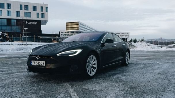 Tesla Model S, 2017, Elektrisk, automatisk