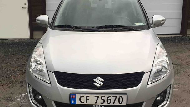 Suzuki Swift med Lydinngang