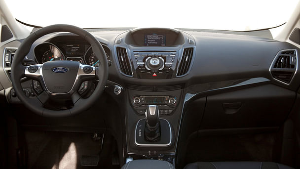 Ford Kuga med Lydinngang