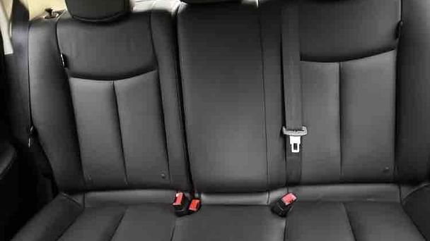 Nissan Leaf med Skistativ