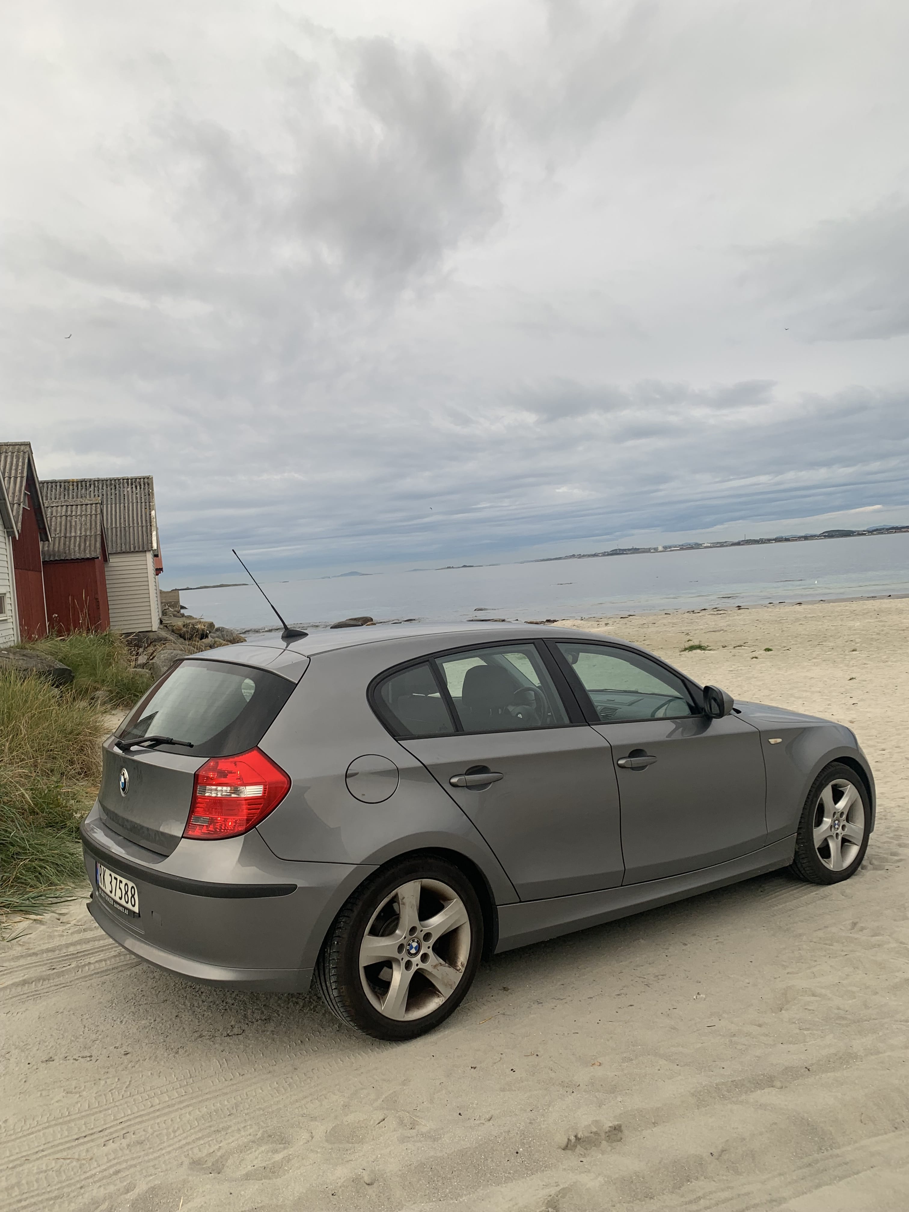 BMW 1602 med Vinterdekk