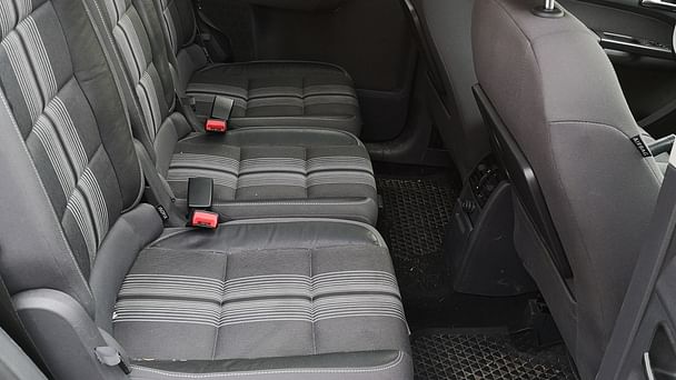 Volkswagen Touran med Vinterdekk