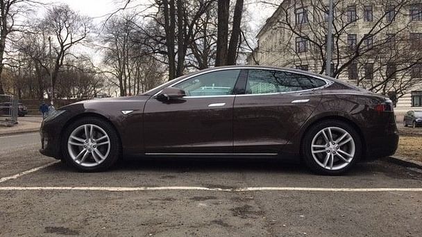 Tesla Model S