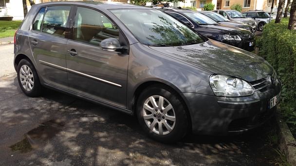 Volkswagen Golf Kombi med Vinterdekk