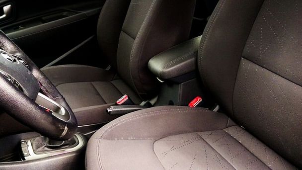 Kia Rio med Lydinngang