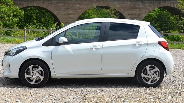 Toyota Yaris, 2014, Blyfri / Elektrisk (hybrid), automatisk
