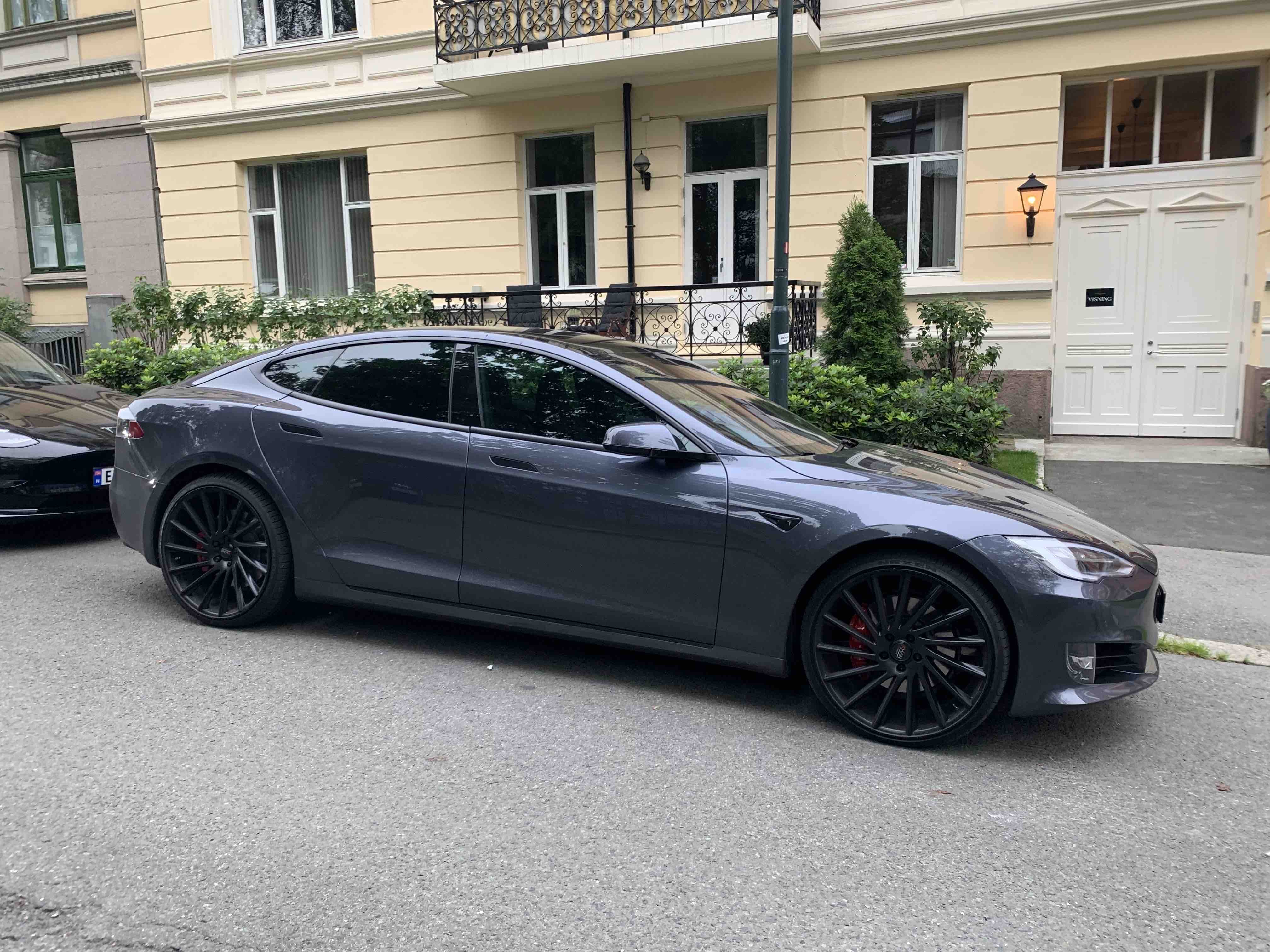 Tesla Model S, 2019, Elektrisk, automatisk