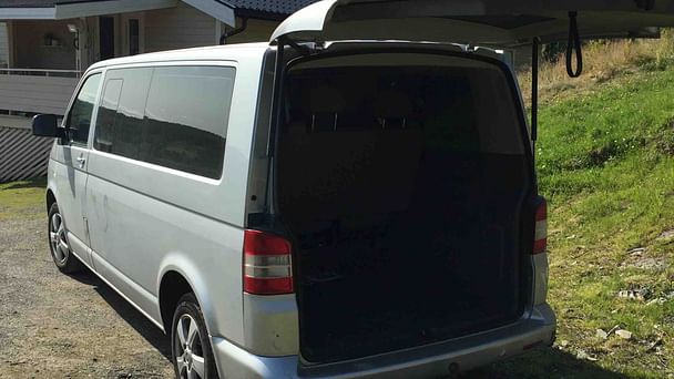 Volkswagen Transporter med Tilhengerfeste