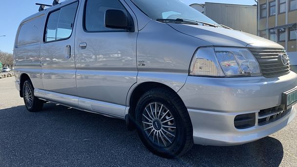 Toyota Hiace Utilitaire