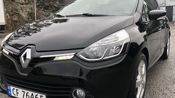 Renault Clio Estate med Vinterdekk