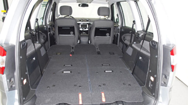 Ford Galaxy med Lydinngang
