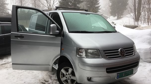 Volkswagen Transporter med Tilhengerfeste