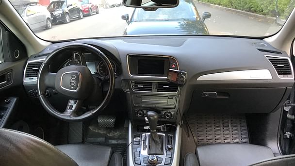 Audi Q5 med Lydinngang