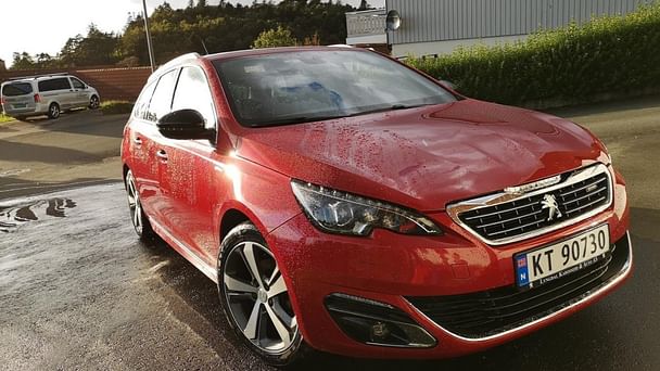 Peugeot 308 med GPS