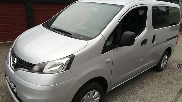 Nissan NV200 med Lydinngang