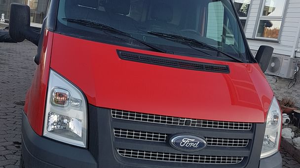 Ford Transit Varebil med Vinterdekk