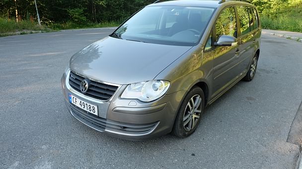 Volkswagen Touran med Vinterdekk