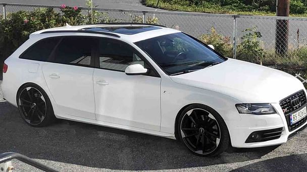 Audi S4 med Vinterdekk