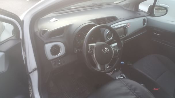 Toyota Yaris med Babysete