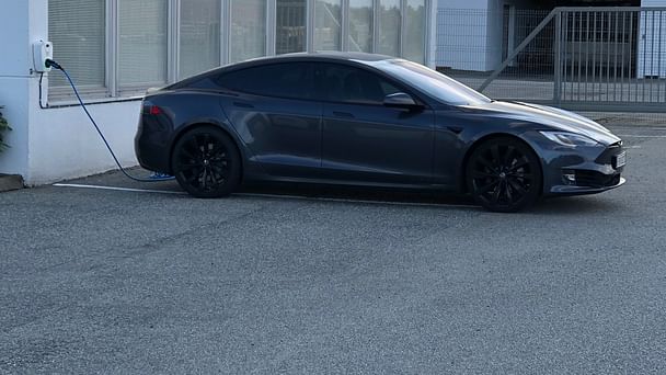 Tesla Model S, 2019, Elektrisk, automatisk