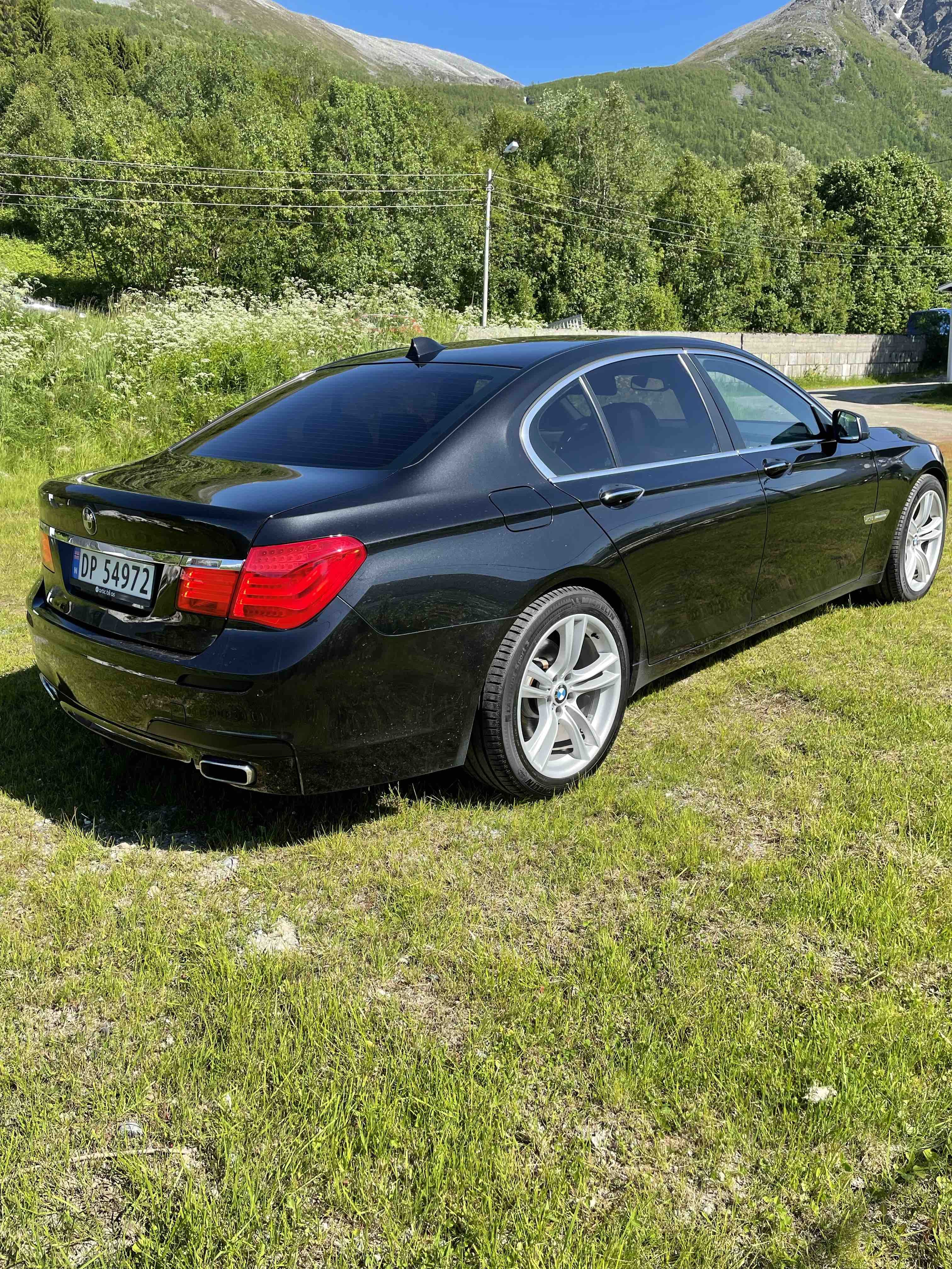 BMW 7-Serie 740d xdrive met Bluetooth audio