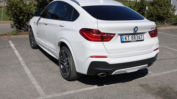 BMW X4 med Vinterdekk