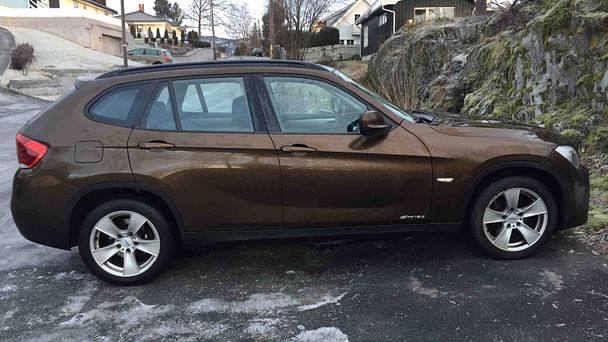 BMW X1 sDrive 18d med Cruisekontroll