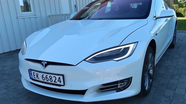 Tesla Model S