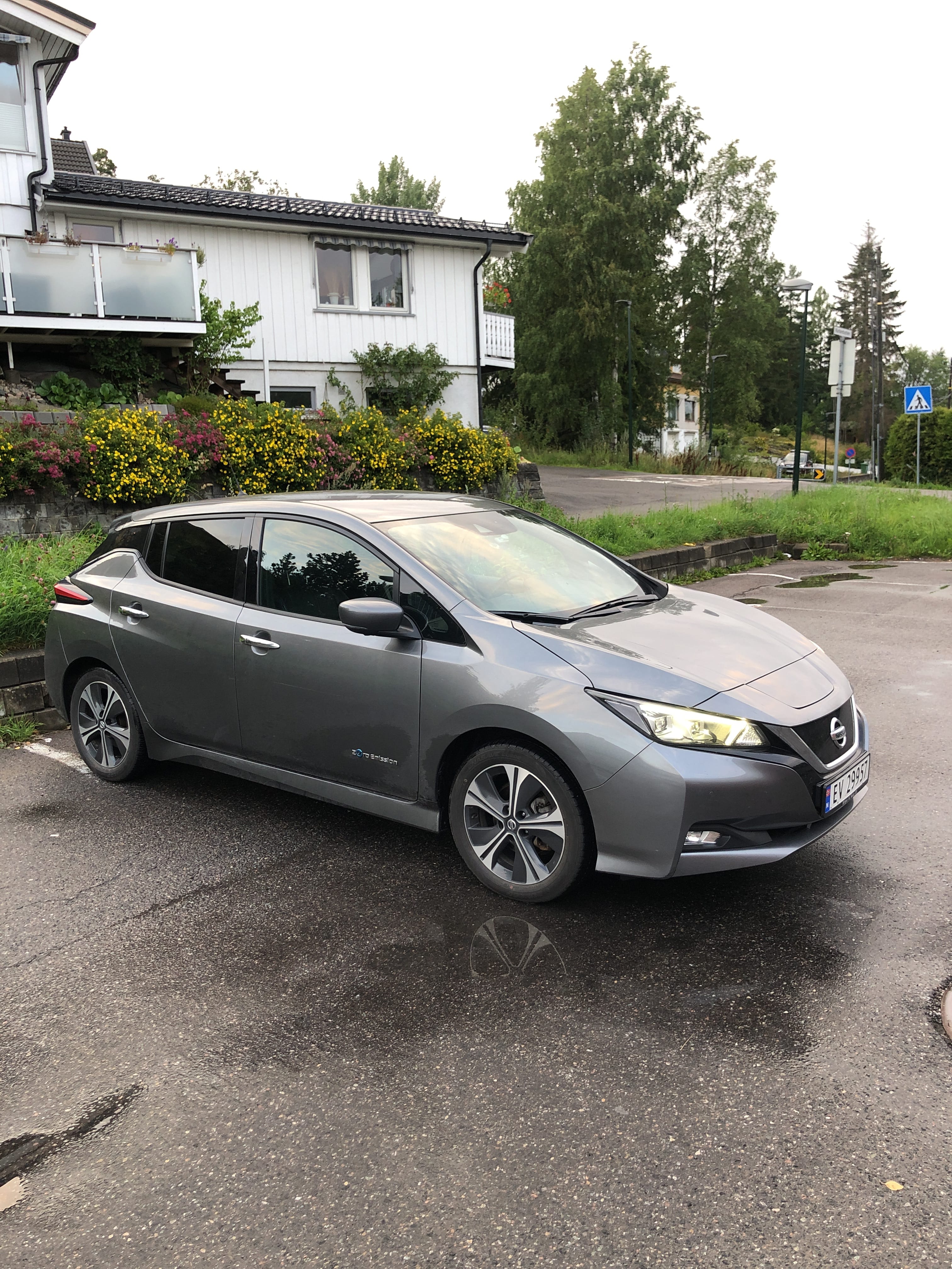 Nissan Leaf, 2018, Elektro, Automatik