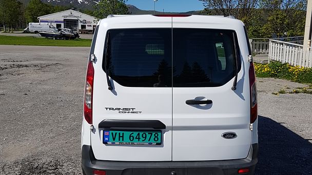Ford Transit Connect med Tilhengerfeste