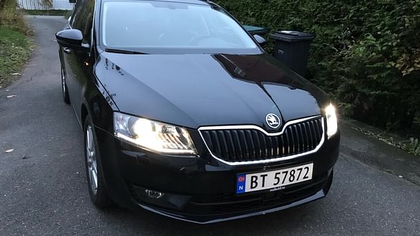 Skoda Octavia Combi, 2017, Bensin, automatisk