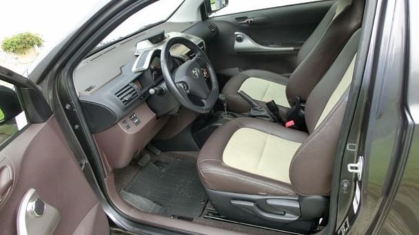 Toyota Iq