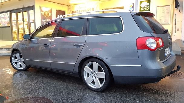 Volkswagen Passat Kombi med Vinterdekk