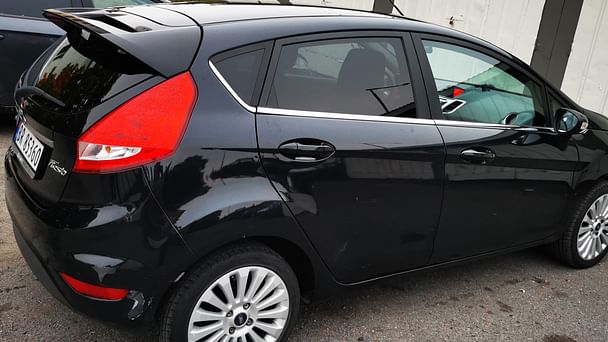 Ford Fiesta med Lydinngang