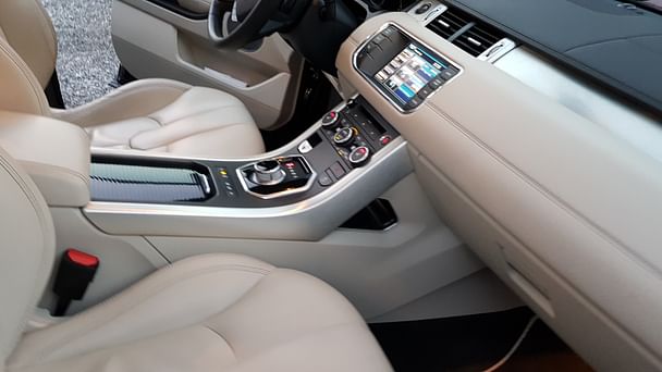 Land-Rover Range Rover Evoque