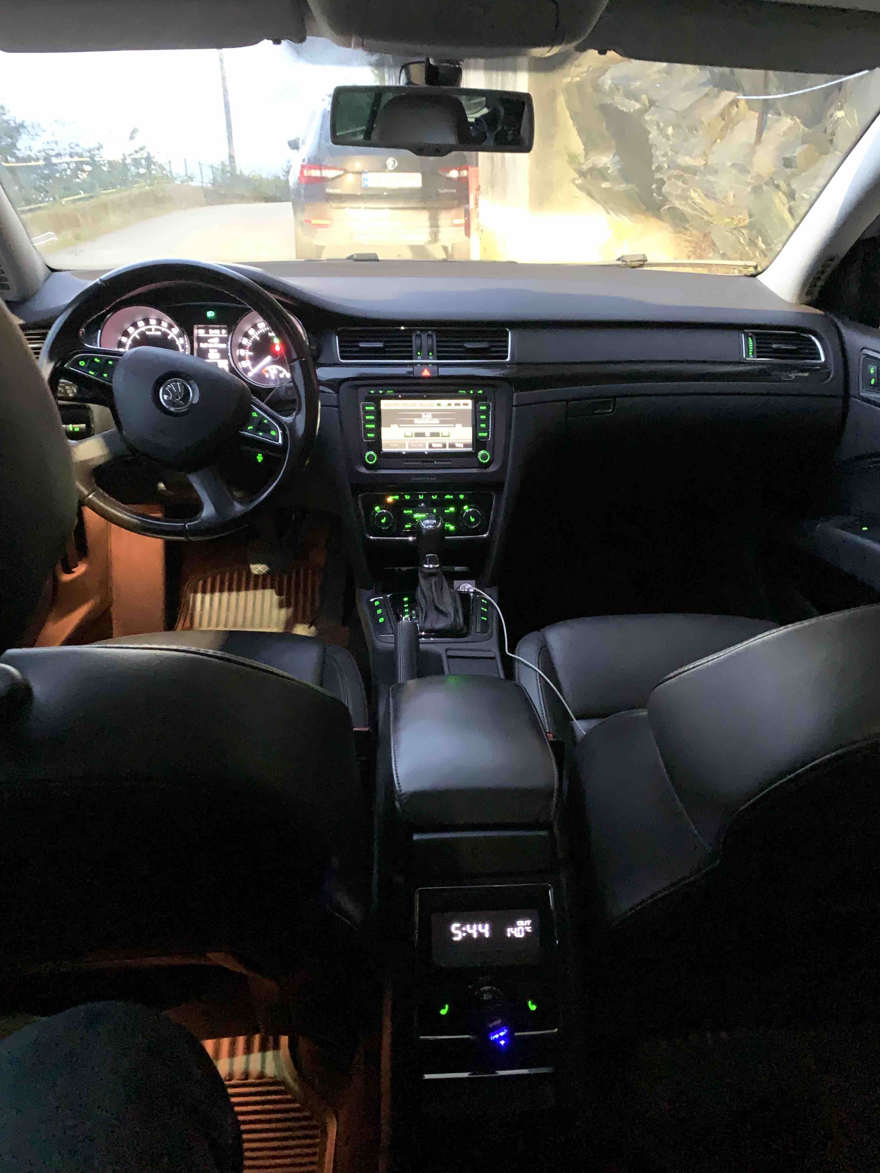 Skoda Superb med Vinterdekk