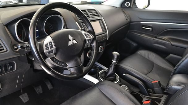 Mitsubishi ASX med Babysete