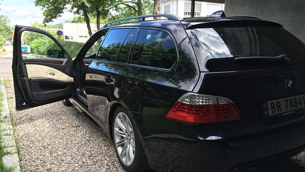 BMW Série 5 Touring med Lydinngang