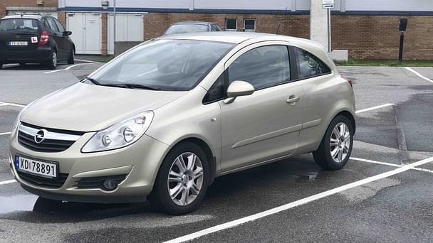 Opel Corsa med Vinterdekk
