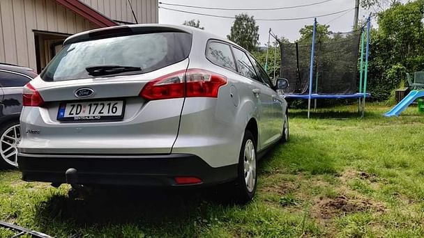 Ford Focus SW med Tilhengerfeste
