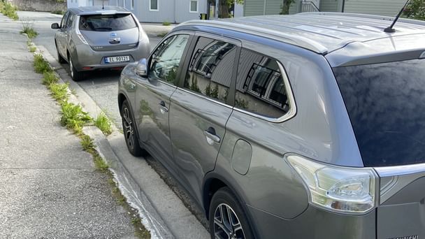 Mitsubishi Outlander med Vinterdekk